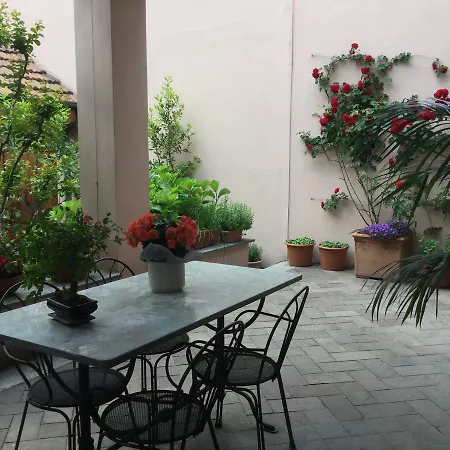 Couette-café Pescarenico 3*