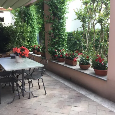 Pescarenico Couette-café Lecco