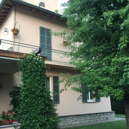 Couette-café Pescarenico 3*