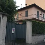 Bed & Breakfast Pescarenico 3*