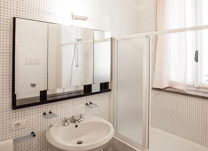 Pescarenico 3* Лекко